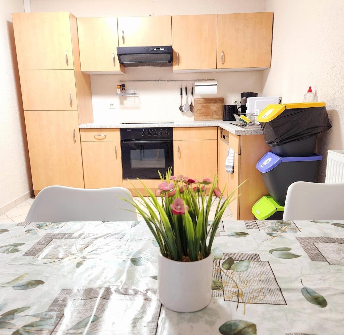 Sj Apartment Chemnitz Exteriör bild